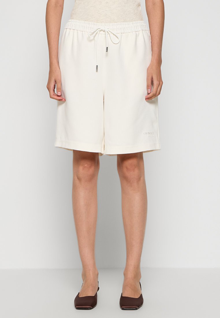 Twinset ACTITUDE Shorts crème