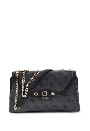 Sac à épaule noir Guess avec bandoulière chaîne dorée, motif logo et emblème doré "G" sur la fermeture à rabat avant.