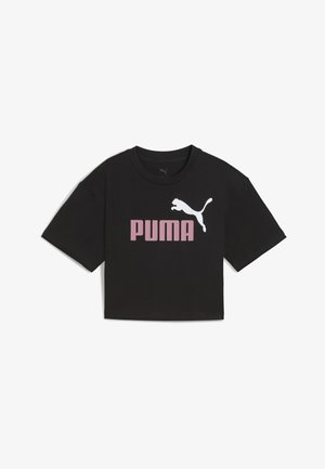 Juodas trumpas rankovės apkarpytas marškinėliai, pagaminti iš medvilnės, su dideliu rožiniu "PUMA" logotipu ir baltu šokančio pumos grafiku priekyje.
