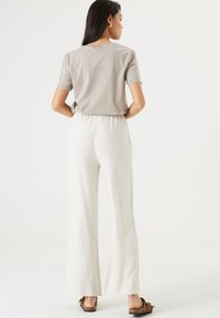 Garcia Camiseta estampada - seagrass