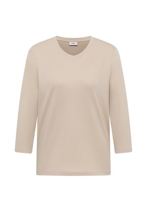 Beige v-pääntie t-paita, joka on valmistettu pehmeästä kankaasta, jossa on kolme neljänneksen pituiset hihat ja rento istuvuus, sileällä pinnalla.