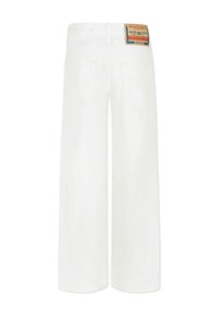 Pantaloni in denim bianco a gamba larga con vita alta, tasche posteriori e un'etichetta a contrasto sulla cintura posteriore. Texture liscia, senza motivi visibili.