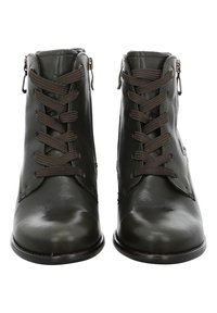 Stivali ankle in pelle verde scuro con lacci frontali e cerniere laterali. Caratterizzati da una texture liscia e punta arrotondata con suola piatta.