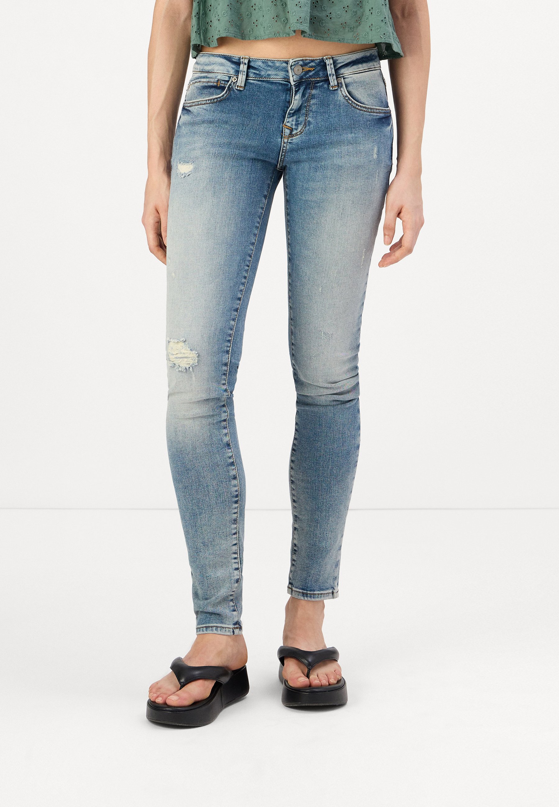 HUGO BOSS Jackie Mid Waist Slim Fit Jeans Met Medium Wassing 6913016768 691301676800000