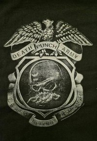 rockshirts FIVE FINGER DEATH PUNCH ENFORCER - Jersey con capucha - black