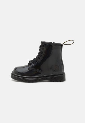 Dr. Martens, 1460 T UNISEX - Stivaletti stringati - black