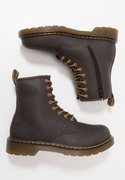 dr martens livraison suisse