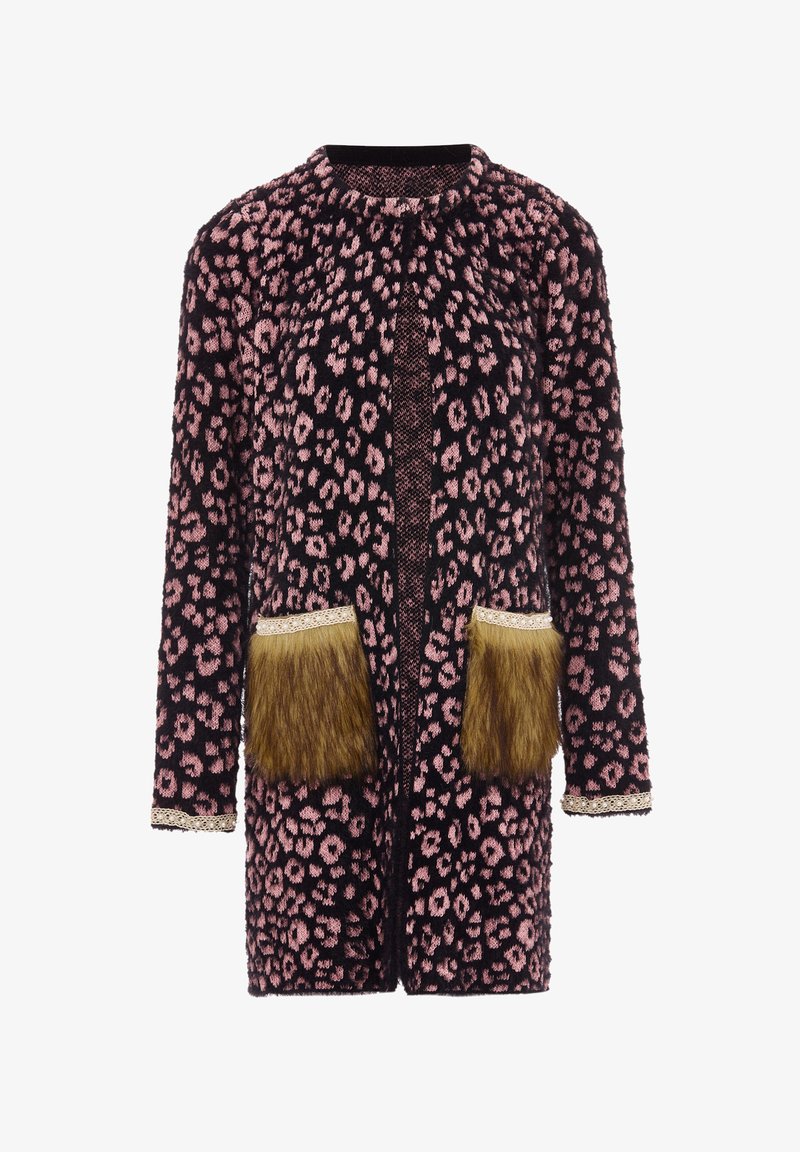 Cappotto in pelliccia sintetica con stampa leopardata rosa, base nera, maniche lunghe, due tasche anteriori con dettagli in pelliccia e delicata bordatura in pizzo.