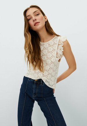 Top - off white