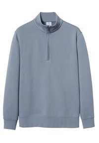 Pull-over à manches longues bleu clair avec fermeture éclair quart et col haut, fabriqué à partir d'un tissu lisse, montré sur un fond blanc.
