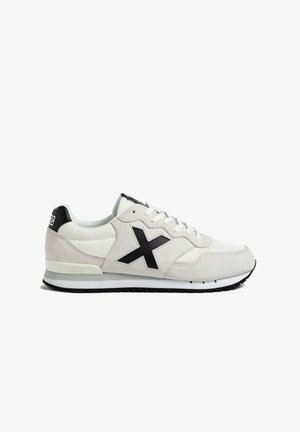 MUNICH DASH - Zapatillas - blanco