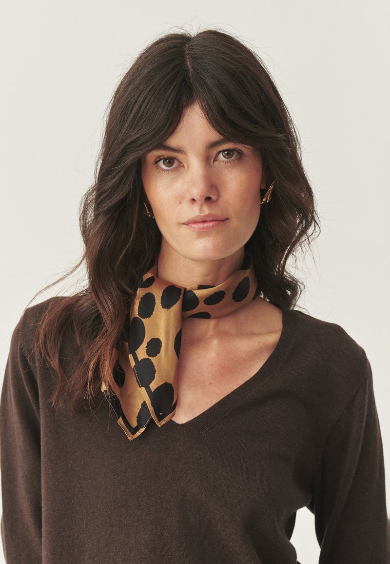 TATUUM BINA - Scarf - camel brown