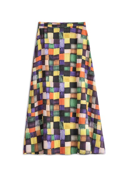 Jupe A-line multicolore avec un design patchwork géométrique, composée de carrés en noir, jaune, vert, violet, orange et beige.
