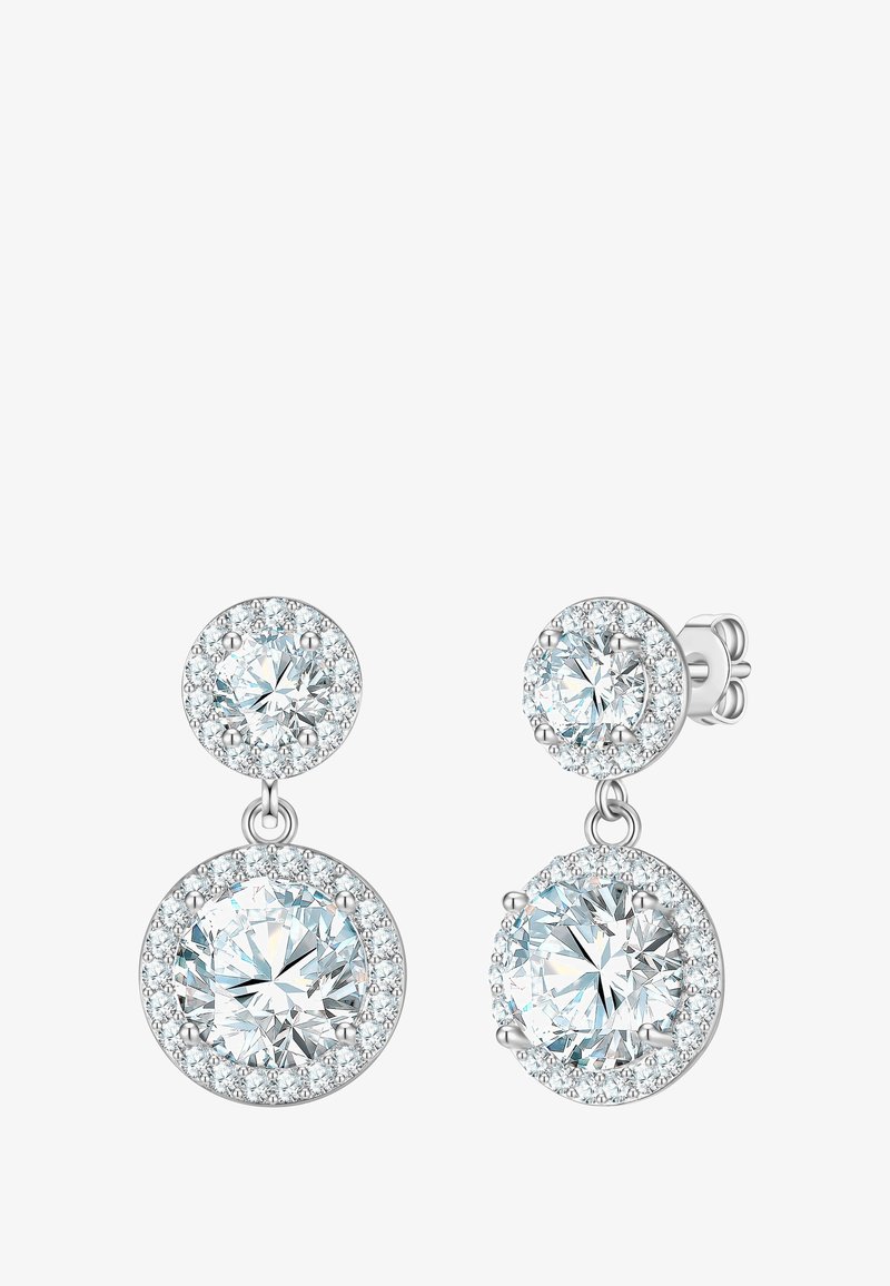 Srebrne naušnice s dva kružna dizajna. Svaki dizajn ukrašen je velikim, prozirnim kamenjem okruženim manjim kamenčićima.