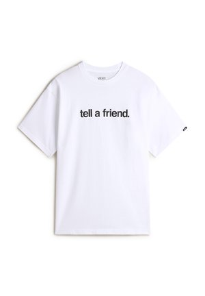 T-shirt en coton blanc à manches courtes, avec le texte "dis à un ami." en lettres noires en gras sur le devant. Design classique à col rond.