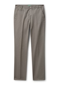 Pantalon gris en tissu mélangé de coton, présentant une coupe droite, des poches latérales et une fermeture à bouton à la taille.
