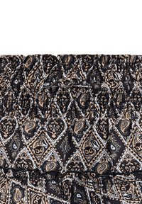 Tessuto a motivo nero e marrone con design paisley, caratterizzato da un elastico arricciato nella parte superiore e una finitura morbida e testurizzata.
