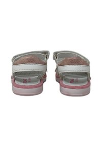 Sandali bianchi con un brillante accento in oro rosa, cinturini regolabili e suola rosa. Fodera interna morbida per il massimo comfort.