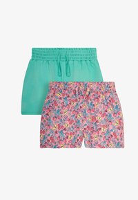 Ej vald, pink strawberry garden floral & green