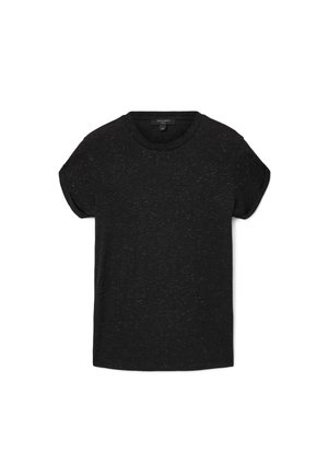 Sort kortærmet t-shirt med rund hals og opsmøgte ærmer samt subtilt hvidt spraglet mønster, lagt fladt på hvid baggrund.