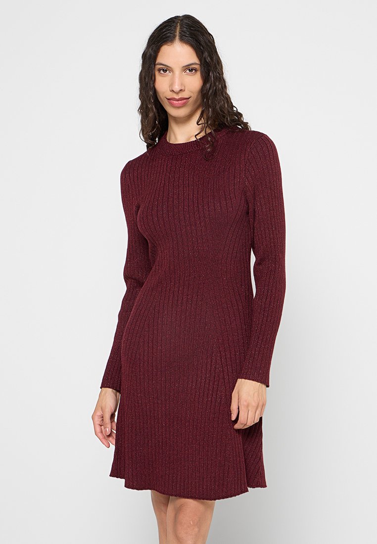 YAS Gebreide jurk bordeauxrood YAS Gebreide jurk bordeauxrood