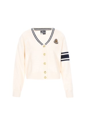 Cremfarbener Cardigan mit V-Ausschnitt, Zopfmuster-Details, goldenen Knöpfen und marineblauen Streifen an den Ärmeln. Mit einem gestickten Emblem auf der Brust.