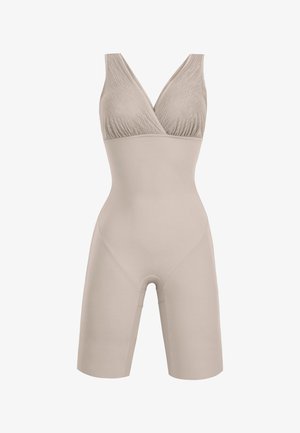 Beige Shapewear-Bodysuit mit tiefem V-Ausschnitt, strukturiertem Stoff im oberen Bereich und taillierten Shorts. Glattes, dehnbares Material.