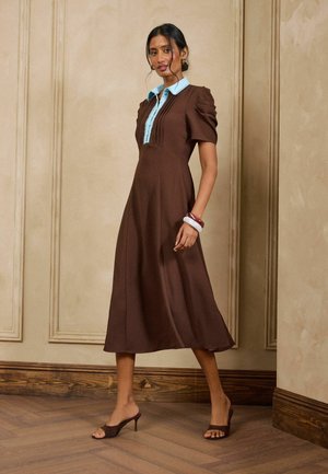 Love & Roses, CONTRAST COLLARED MIDI DRESS - Särkkleit - chocolate brown