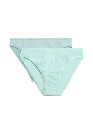 Dos pares de bragas de algodón para mujer de color verde claro con sutiles patrones de helechos y hojas, mostrados superpuestos sobre un fondo blanco.