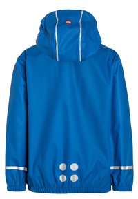 Blå regnjacka med huva, silverstripes och elastiska ärmmuddar. Har rund reflekterande accenter på nedre delen av ryggen. Lättviktig, vattentät material.