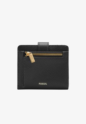 Schwarze Lederbörse mit strukturierter Oberfläche, ausgestattet mit einem goldenen Reißverschluss und einem Frontfach, das mit "FOSSIL" beschriftet ist. Kompaktes Design mit minimalem Zubehör.