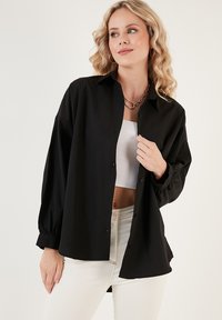 LELA Hemdbluse - black