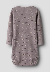 Name it STRAMPLER - Body - purple dove