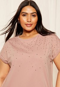 Curves Like These T-shirt print - pink