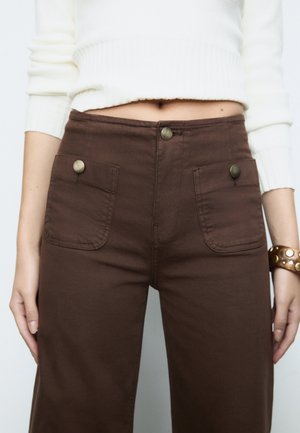 Stradivarius - Spodnie materiałowe