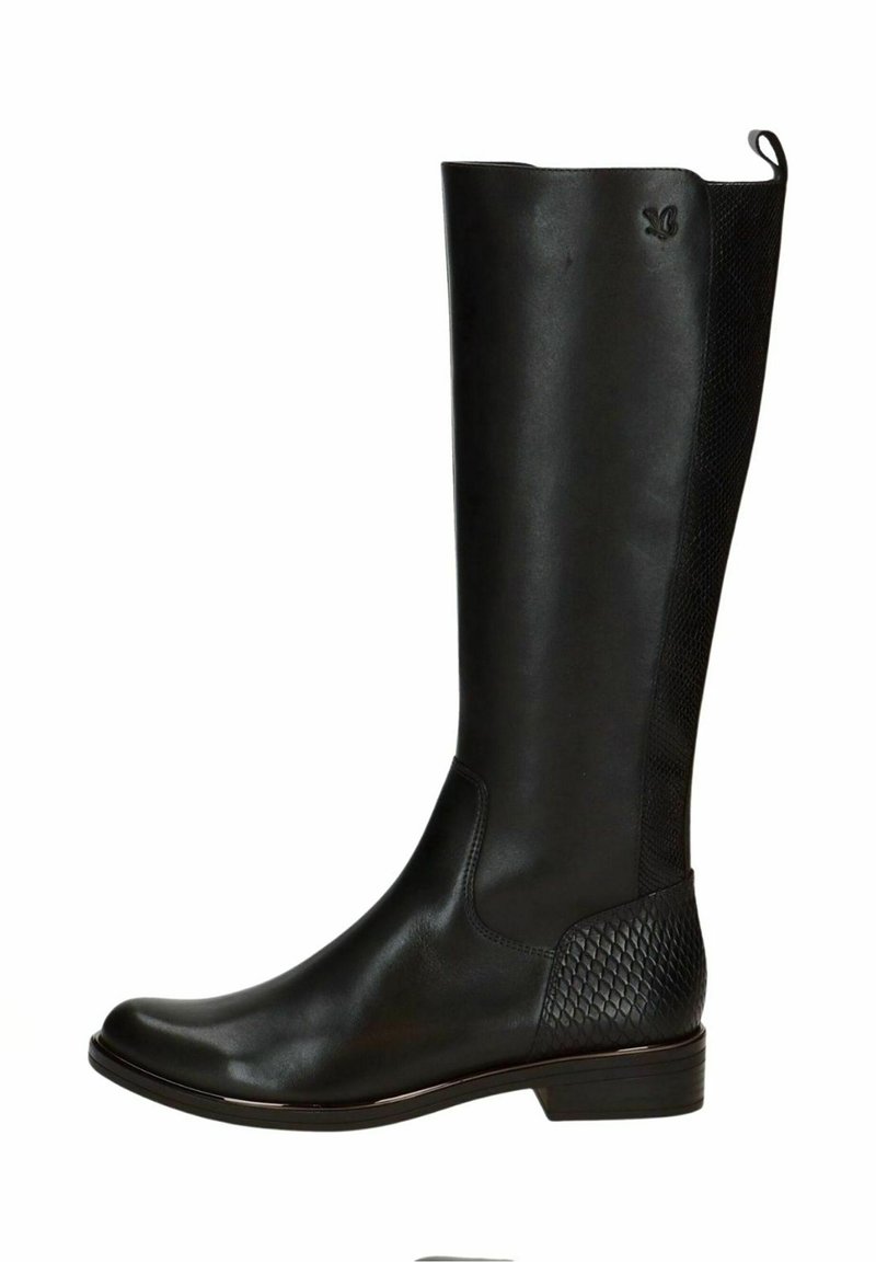 Botas de cuero negro hasta la rodilla con un acabado suave, paneles laterales texturizados y un tacón bajo de bloque. Presentan un patrón trenzado decorativo en el tobillo.