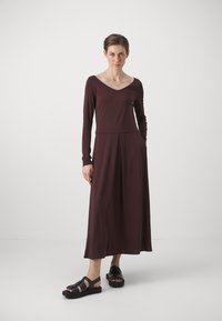 Max Mara Leisure VALIDO ciemnobrązowy