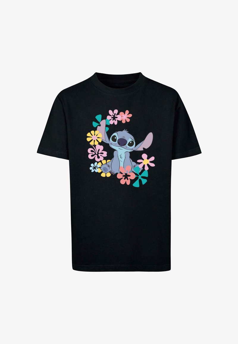 Sort t-shirt med et grafik af en blå figur omgivet af farverige blomster i pink, gul og grønnuancer. Normal pasform, korte ærmer.