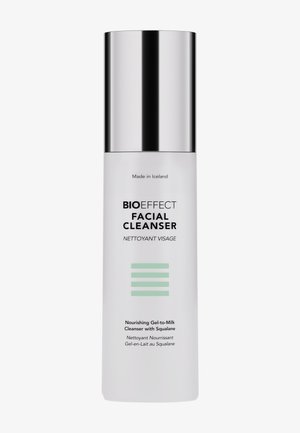 FACIAL CLEANSER - Cleanser - -