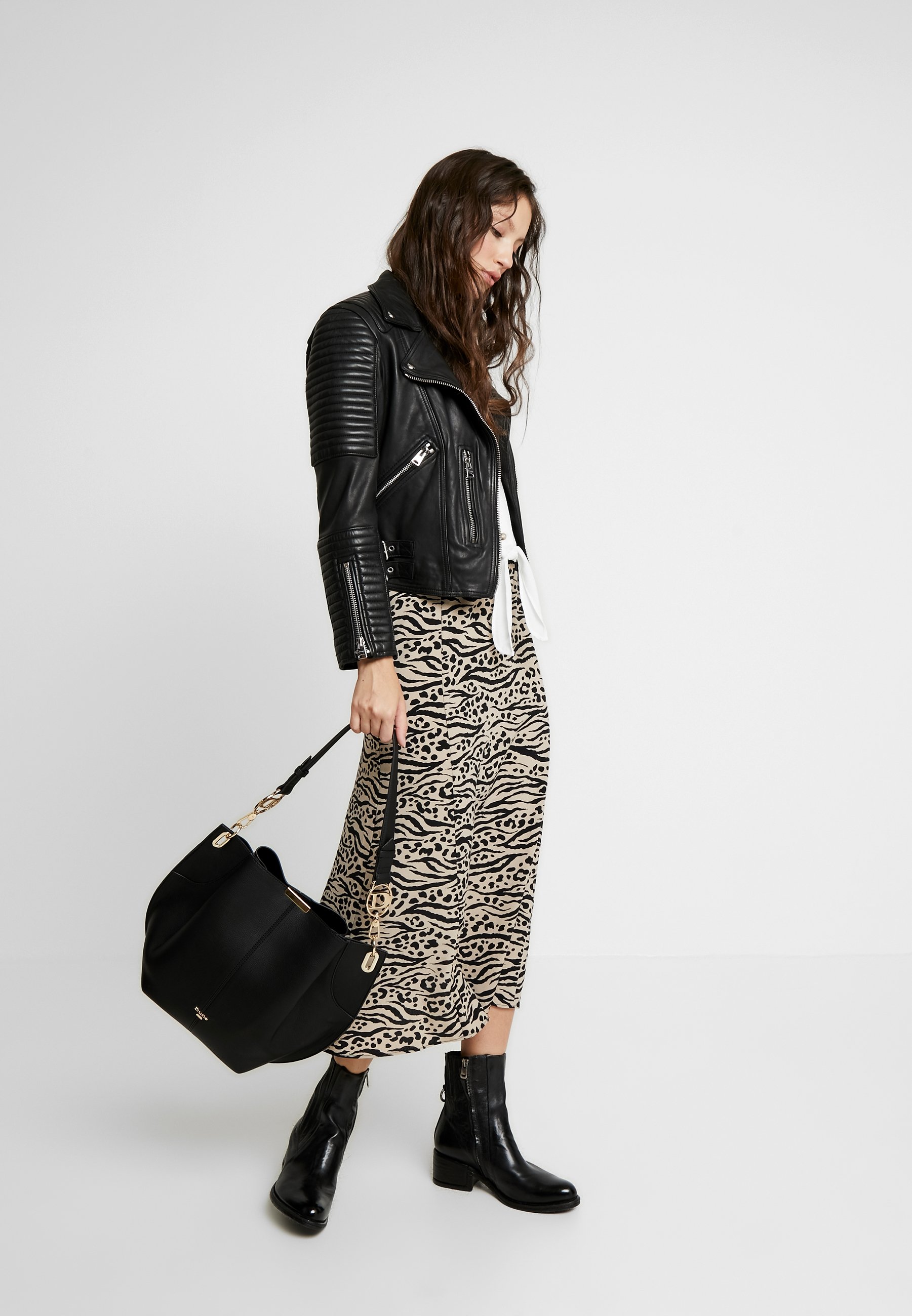 Dune London DERLY Håndveske black plain Zalando.no Dune London DERLY Håndveske tan Zalando.no