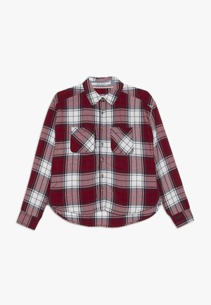 Geruit overhemd met lange mouwen in rood, wit en zwart, knoopsluiting aan de voorkant, twee borstzakken en een puntige kraag.