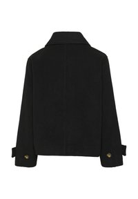 Zwarte jas met een gestructureerd ontwerp, voorzien van een brede kraag, knoopmanchetten en een matte textuur. De achterkant toont schone lijnen en minimale details.