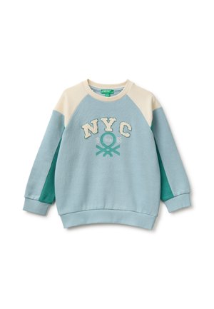 Sudadera con paneles en crema, azul claro y verde azulado, con el texto "NYC 1965" y un logo gráfico en la parte delantera.