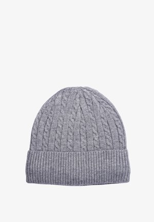 Beanie grigio lavorato a maglia con motivo a trecce, caratterizzato da un bordo a coste. Realizzato in un morbido misto lana, dalla forma superiore arrotondata.