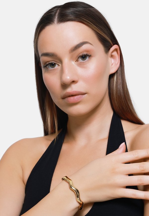 Armband - goldfarbend