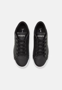 Lacoste POWERCOURT CHILDREN UNISEX - Treniņu apavi - black/white