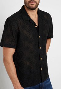 Guess BESTICKTES  - Hemd - schwarz