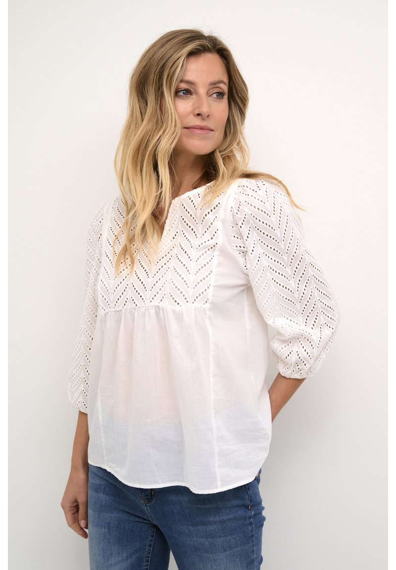 Culture Base Gith ON Tanktop - Spring Gardenia main image 1