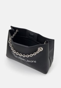 Calvin Klein Jeans SCULPTED SHOULDER BAG MONO - Borsa a mano - black