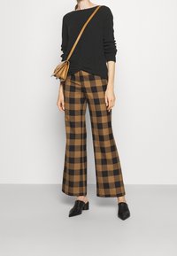 Repeat Trui - black